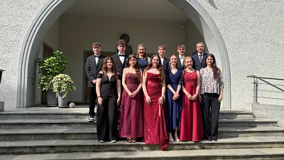 Konfirmation Klasse 9 a, b, c & i vom 17.05.2026 (Foto: Lyss Pfarrkollegium) Konfirmation Klasse 9 a, b, c & i vom 17.05.2026 (Foto: Lyss Pfarrkollegium)